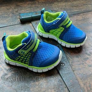 Surprise Stride Rite Light Up Sneakers Shoes